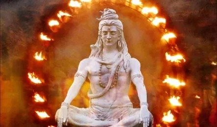 पौष मासिक शिवरात्रि 2025 पर भगवान शिव की रात्रि पूजा और शिवलिंग अभिषेक