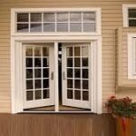 वास्तु शास्त्र के अनुसार घर में खिड़कियों की सही दिशा और संख्या से सकारात्मक ऊर्जा का प्रवाह