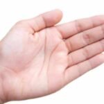 हस्तरेखा विज्ञान में शुक्र पर्वत और प्रेम व दांपत्य सुख का संकेत