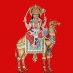 दशा माता व्रत के दिन पूजा करती हुई महिलाएं और पूजा की थाली