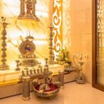 घर के मंदिर में रखी जाने वाली गलत वस्तुएं और पूजा नियमों का महत्व