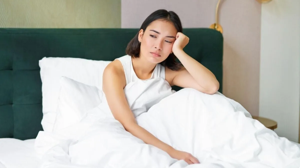 सुबह उठते ही आईना देखने की आदत और उसका वास्तु प्रभाव