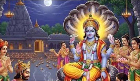 योगिनी एकादशी 2026 पर भगवान विष्णु की पूजा करते श्रद्धालु, दीपक, तुलसी दल और पीले पुष्पों से सुसज्जित पूजा स्थल।