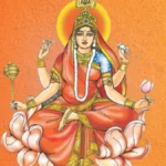 कमल पर विराजमान मां सिद्धिदात्री की दिव्य तस्वीर